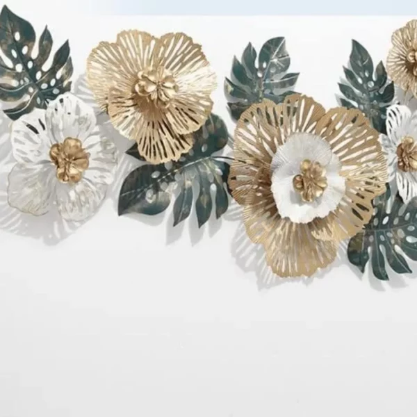 Elegant-Bedroom-Wall-Decor-with-Golden-Flowers
